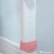 HOMCOM Set de Birou și Scaun pentru Copii de la 3 Ani Reglabil, Masă Inclinabilă 60° cu Sertar și Rafturi, Roz