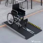 HOMCOM Rampă pliabilă pentru scaun cu rotile din aluminiu cu deflectoare și autocolante, 122x73,6x5,1 cm, neagră