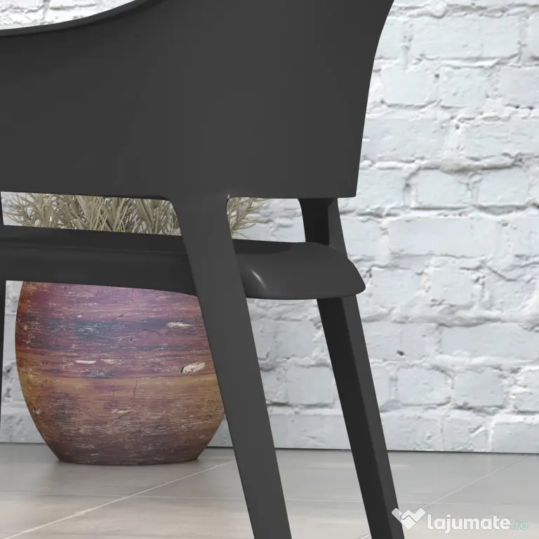 Outsunny Set de 4 Scaune de Grădină Negre, Stivuibile, cu Spătar Înalt și Cotieră, din PP, Stil Modern pentru Exterior | Aosom Romania