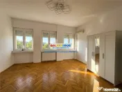 Garsoniera Premium situata langa metrou Piata Roamana 