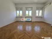 Garsoniera Premium situata langa metrou Piata Roamana