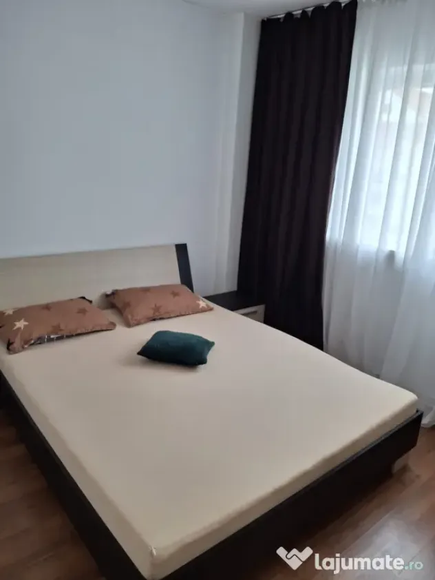 Închiriez apartament 2 camere Valea Aurie Sibiu, mobilat, lift, centrală proprie