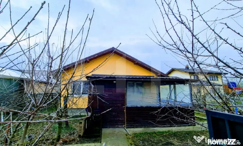 Casă pe parter, 132.90 mp, teren de 557 mp, zona Tartasesti