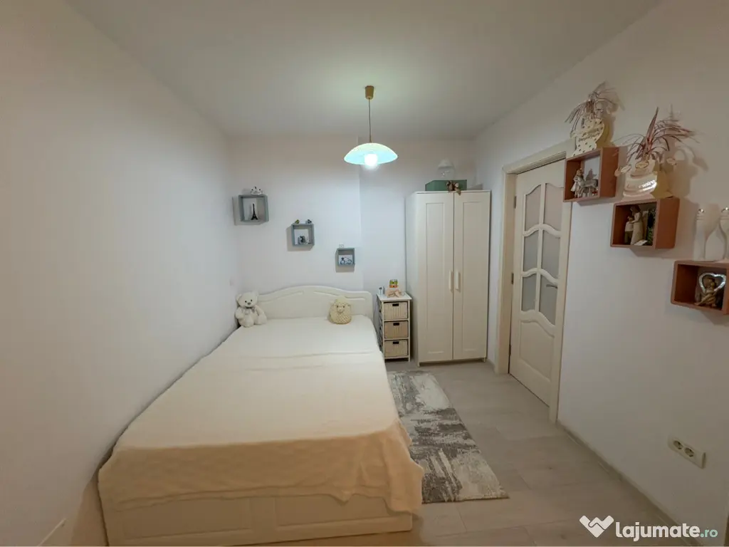 Garsonieră de vânzare-Mangalia, zonă centrală!