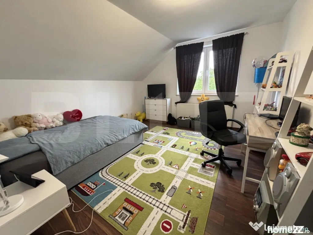 Casa de vanzare, 186 mp, 16 ari de teren, zona Aghires