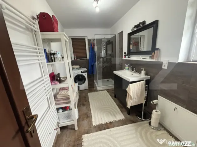 Casa de vanzare, 186 mp, 16 ari de teren, zona Aghires