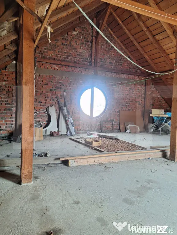 Casa de vanzare, 395 mp, zona Cotu Mic - Lugoj (Timis)
