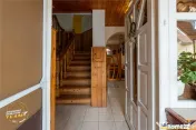 Proprietate premiata Casa Anului, cu placheta oficiala, Cova 