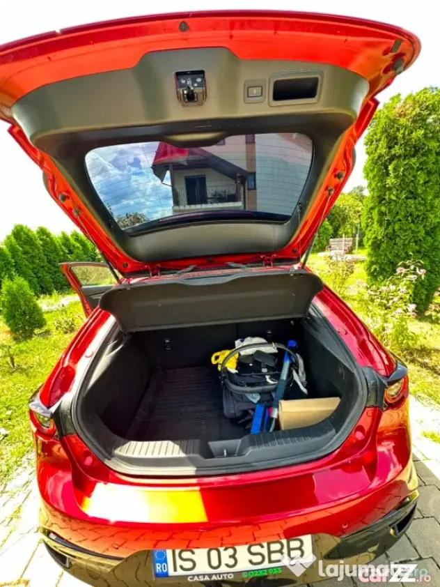Mazda 3 Hatchback, Primul proprietar,motorizare 2.0 benzina Skyactiv-G