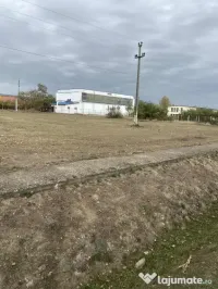 Vând teren intravilan 2400mp in localitatea Voievozi Bihor