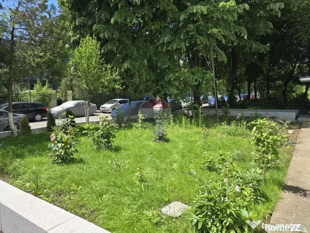 Apartament în zona Brancoveanu, 3 camere , Parter/4, zon...