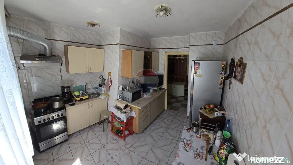 Apartament în zona Brancoveanu, 3 camere , Parter/4, zon...