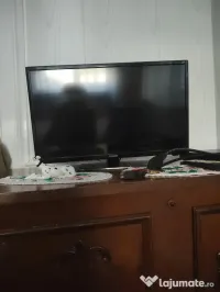 Vând tv non smart 