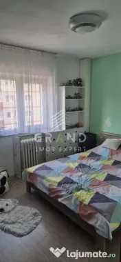 Apartament 3 camere decomandate, etaj intermediar, în Grigo 