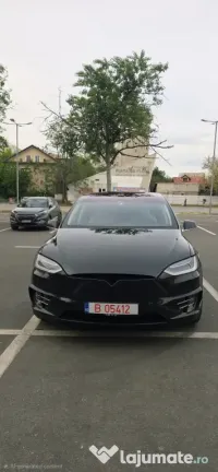 Tesla Model X 75D 