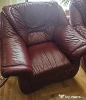 Canapea extensibilă din piele naturală + 2 fotolii 