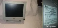 Monitor LCD LG Flatron 575LM la 12V 