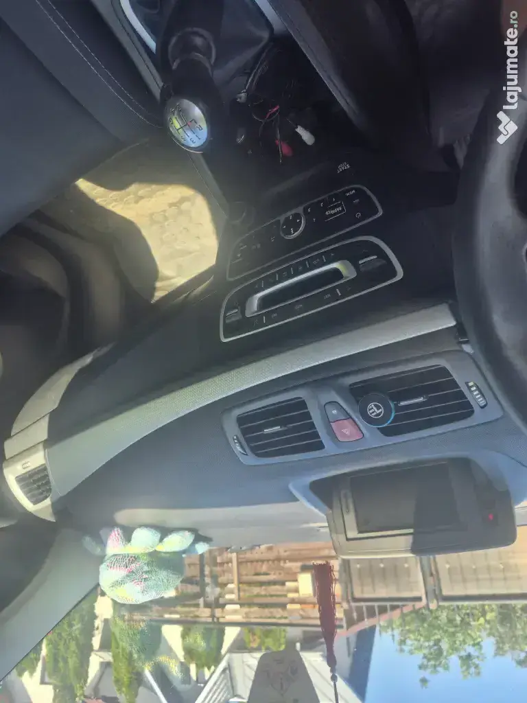 Vând Renault megane 3 1.4 tce benzină+gpl