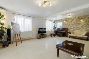 Casă de vânzare Tâncăbești cu grădină, aproape de lac 