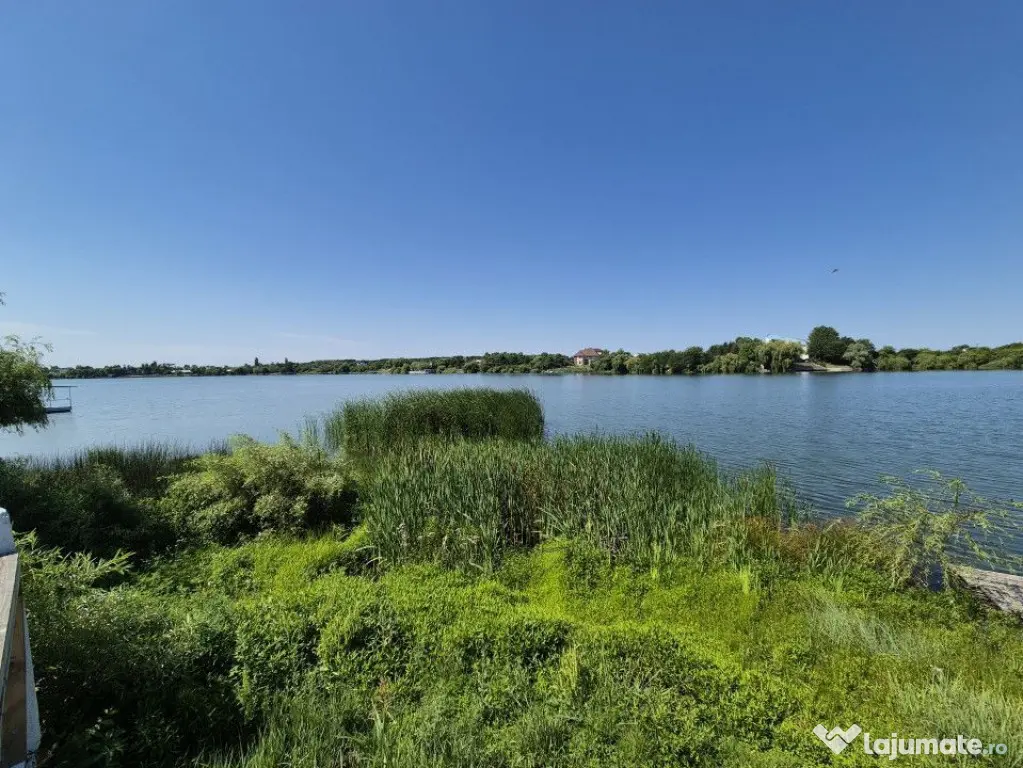 Priveliste spre lac!
