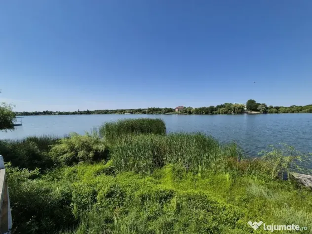 Priveliste spre lac!