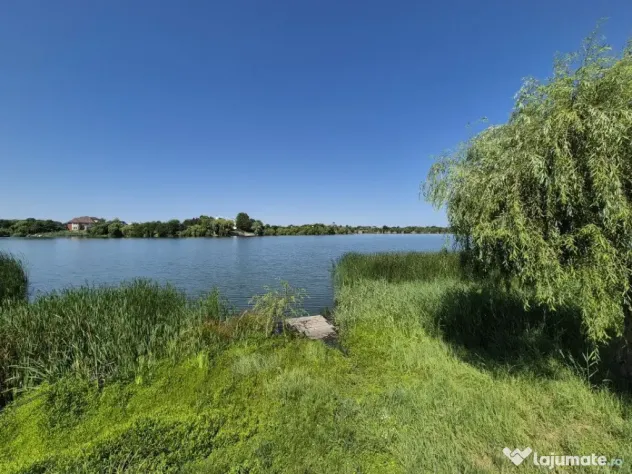 Priveliste spre lac!