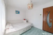 Apartament 2 camere + uscatorie - Prundu! 
