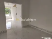 DE INCHIRIAT - renovat - parter si etajul 1 - stradal