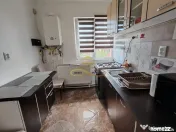 Apartament 2 camere decomandate, Str. 9 Mai 