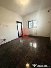 Spa#539;iu Comercial Renovat, 40 mp, Zona Trocadero 