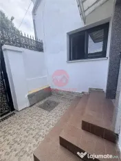 Spa#539;iu Comercial Renovat, 40 mp, Zona Trocadero 