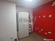 Spatiu comercial cu vitrina, Piata Mihai Viteazu 