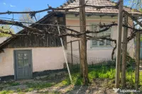 casa de vanzare in Gutinas, com Stefan cel Mare, Onesti 