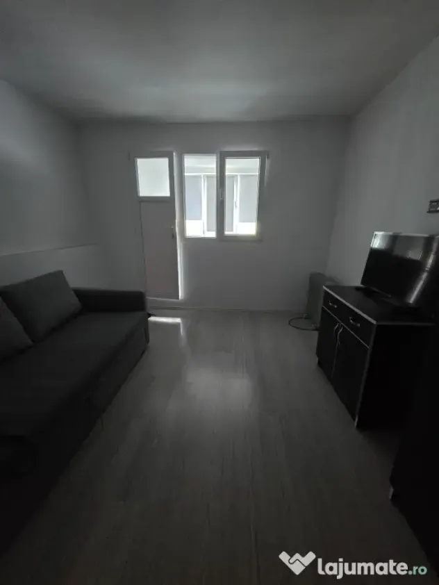Închiriere garsoniera