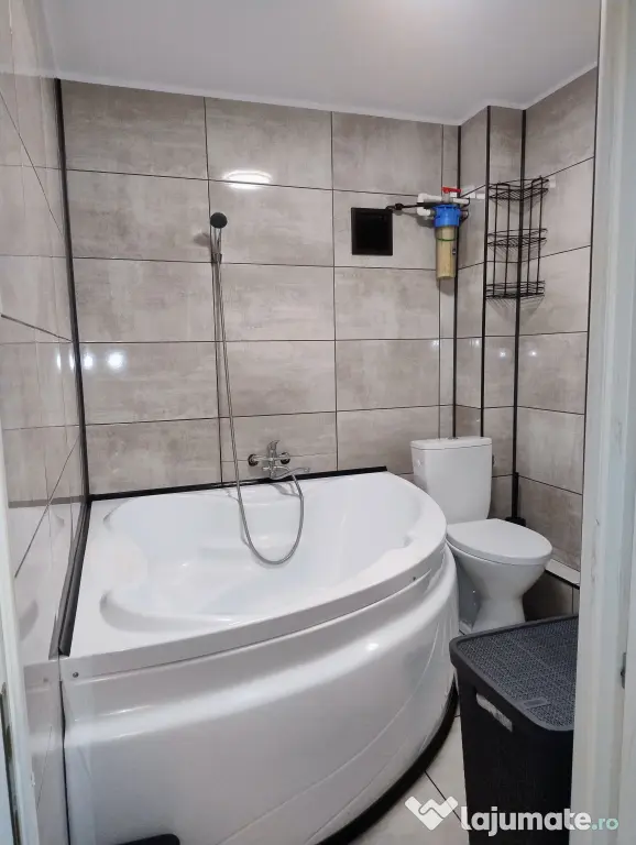 Închiriere garsoniera