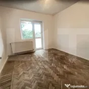 Apartament 3 camere — Zonă Centrală Bulevardul Mihai Emi 