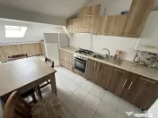 Apartament 3 camere 100mp zona Tilisca 