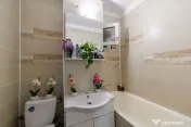 Apartament 2 camere semidecomandate, gata de mutat, Trivale 