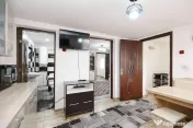 Casa + anexa în Com. Petresti, Sat Gherghesti - Dambovița 