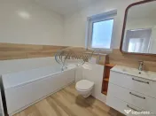 Apartament la casa cu 4 camere in Borhanci 