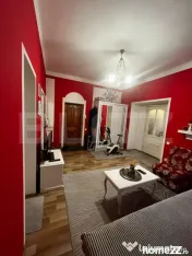 Apartament cu 3 camere de vânzare – Parter, zona Piața A 