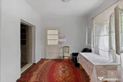 Casă de vânzare în zona Gai cu teren de 1.480 mp 