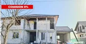 Casă la roșu cu posibilitate de personalizare proprie-t...