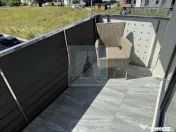 Apartament 2,5 camere, mobilat/utilat - zona Avantgarden ...