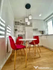 Apartament 2 camere, decomandat, modern, zona centrala 