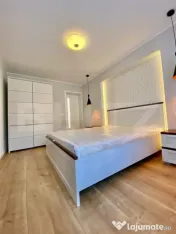 Apartament 2 camere, decomandat, modern, zona centrala 