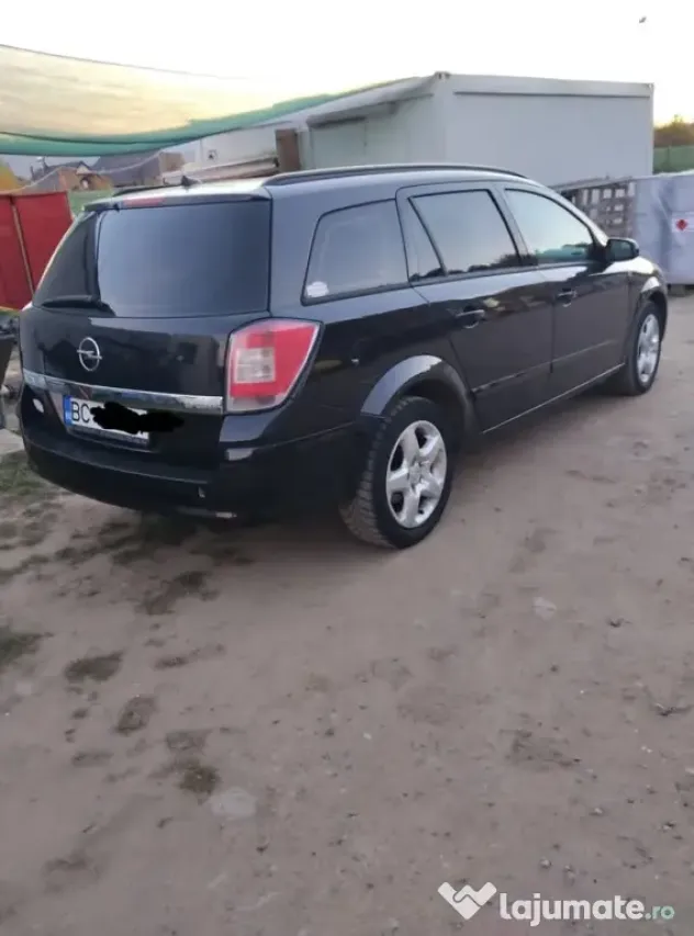 Opel Astra H an 2008 1.9 diesel