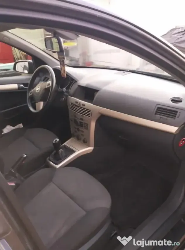 Opel Astra H an 2008 1.9 diesel