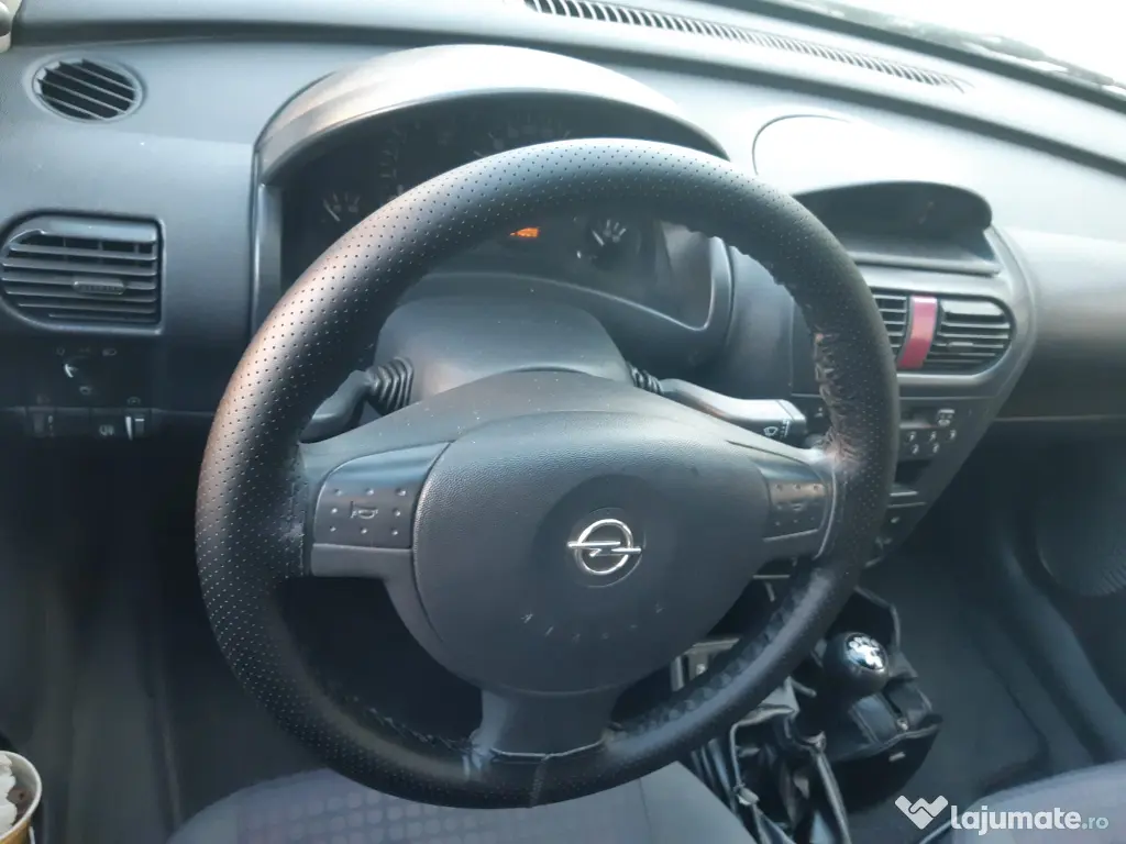 Opel corsa 2002 benzina gpl