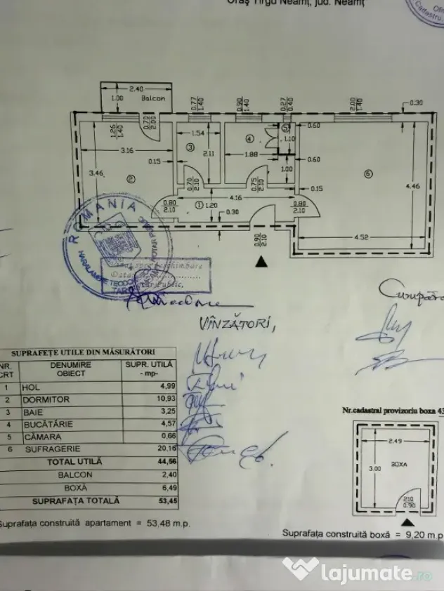 Vand apartament 2 camere decomandate Targu-Neamt, central langa parc